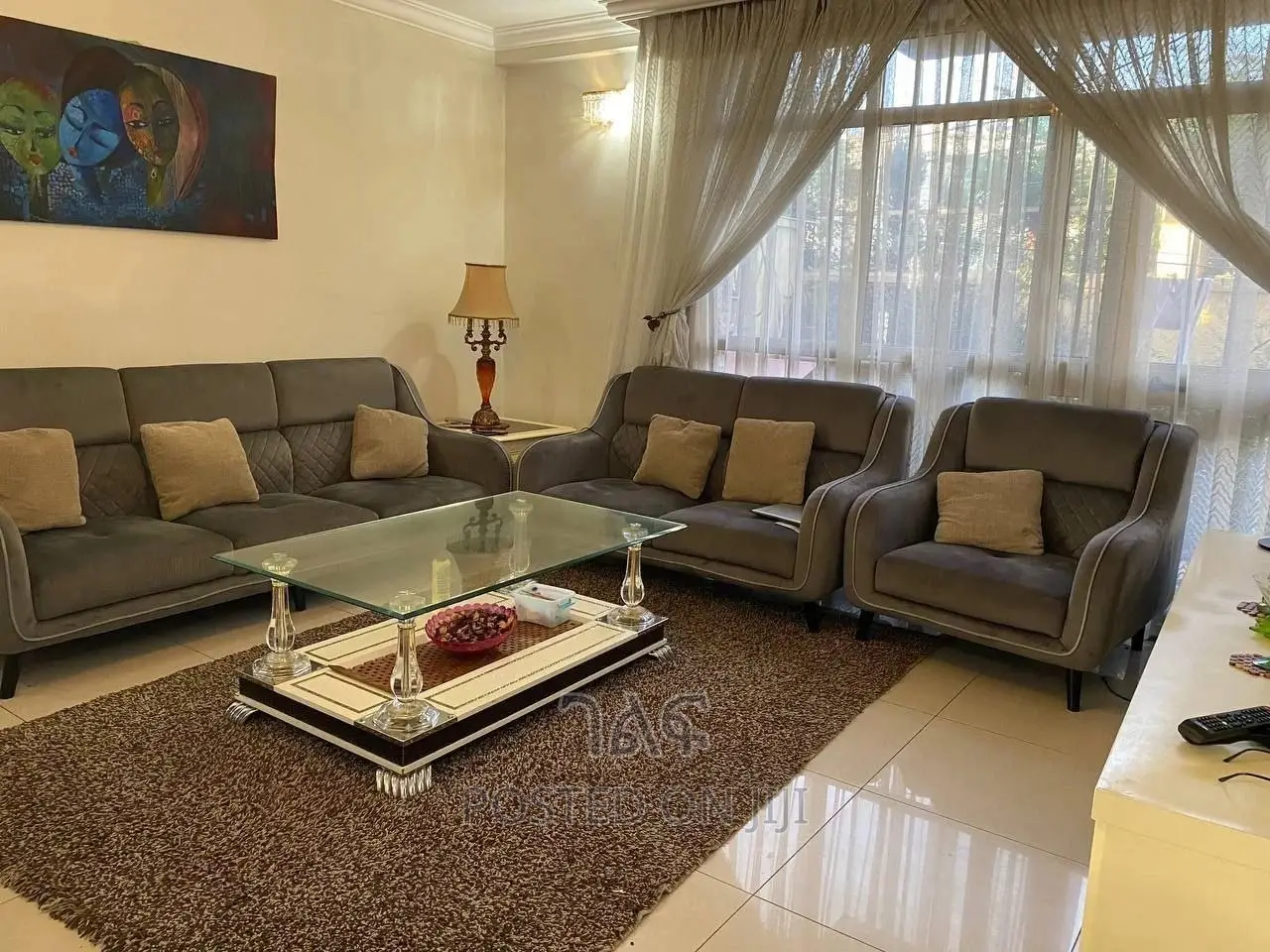 3bdrm Villa in የግል, Bole for Sale