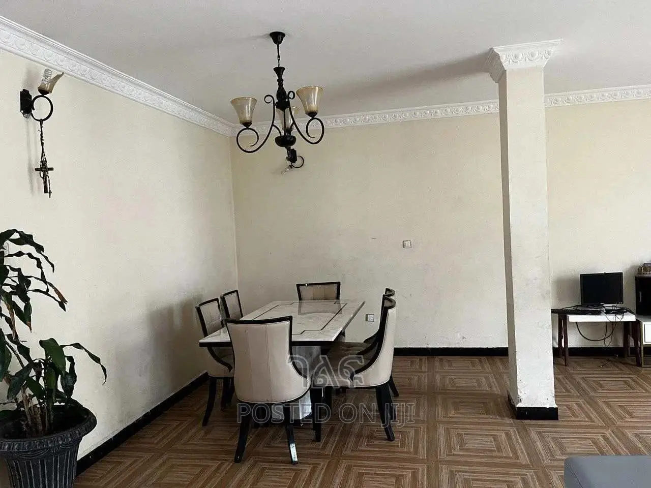 3bdrm Villa in የግል, Bole for Sale