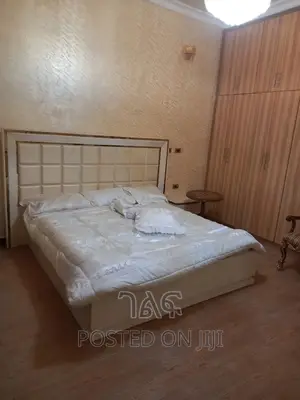 3bdrm Villa in የግል, Bole for Sale