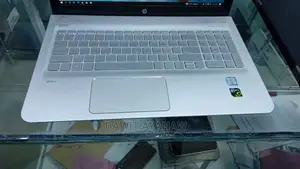 New Laptop HP Pavilion 15 8GB Intel Core I5 HDD+SSD 1T