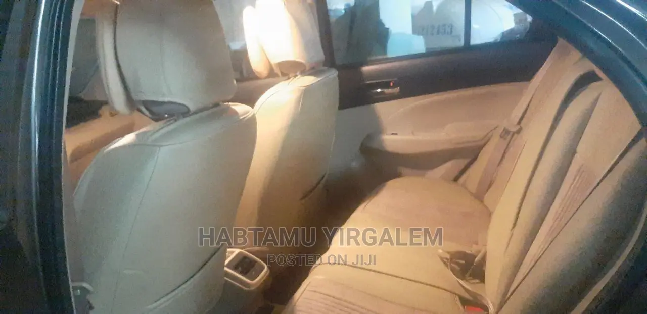 Suzuki Dzire 2022 Gray