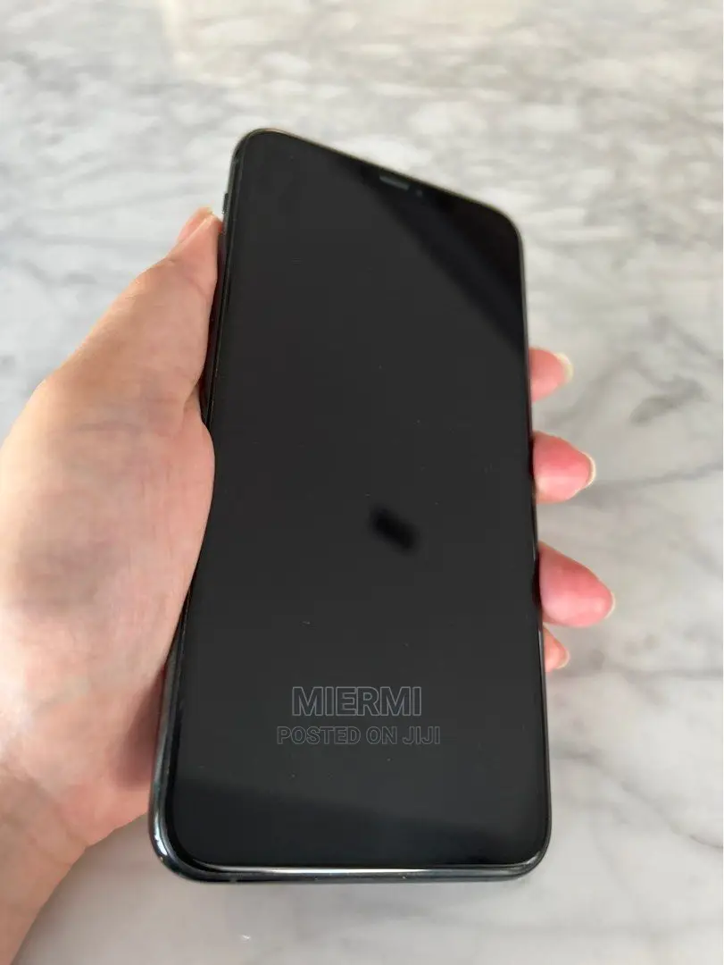 New Apple iPhone 11 Pro Max 64 GB Green