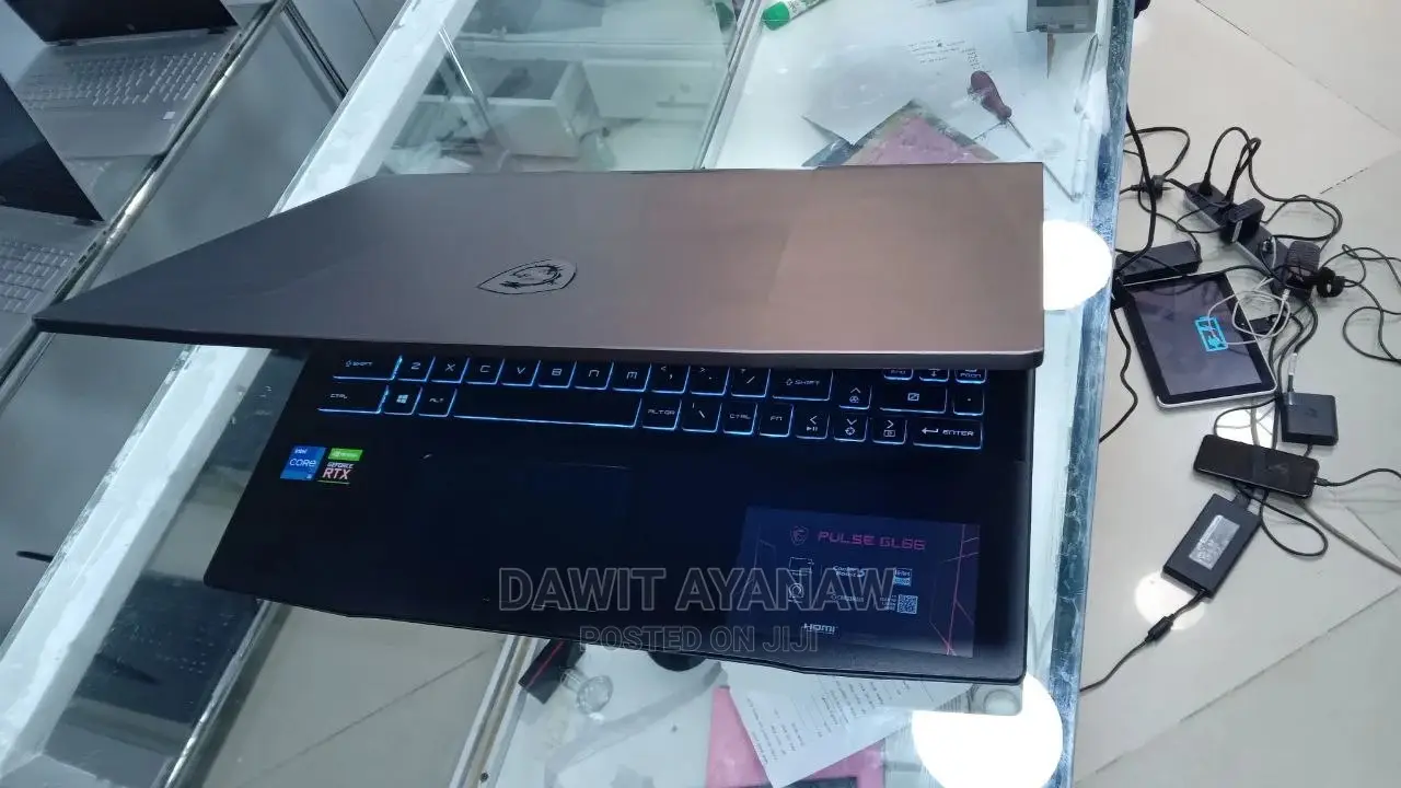 New Laptop MSI CR400 16GB Intel Core I7 SSD 512GB