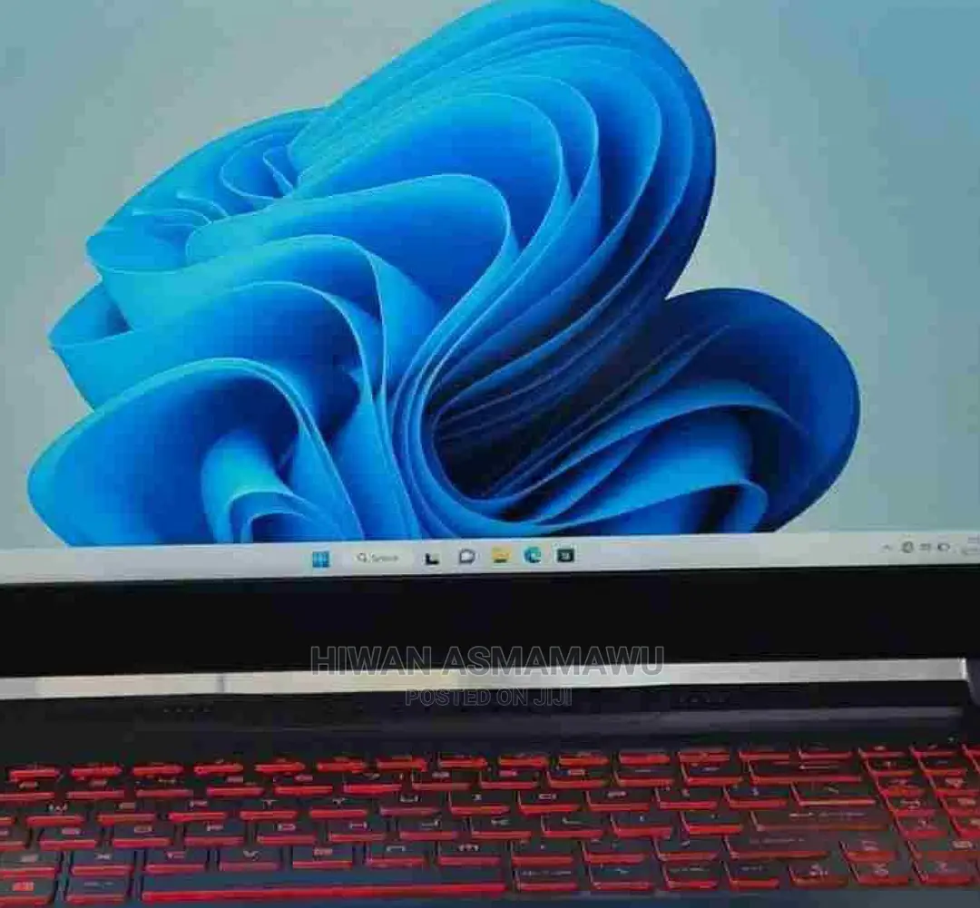 New Laptop MSI GP75 Leopard 16GB Intel Core I7 SSD 512GB