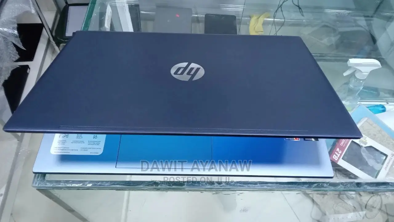 New Laptop HP Pavilion 10 16GB Intel Core I7 SSD 512GB