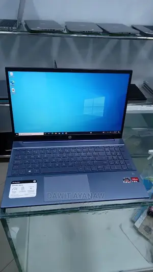 New Laptop HP Pavilion 10 16GB Intel Core I7 SSD 512GB