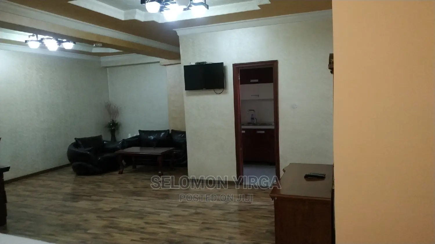 Furnished 2bdrm Apartment in አትላስ, Bole for Rent
