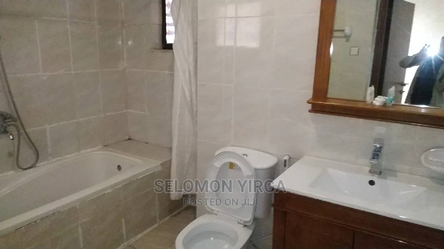 Furnished 2bdrm Apartment in አትላስ, Bole for Rent