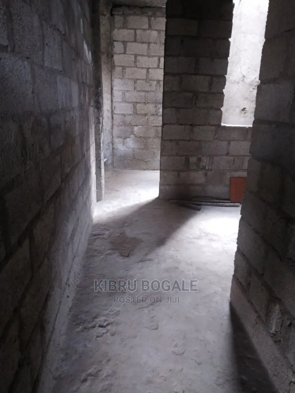 6bdrm House in Ayat, Bole for sale