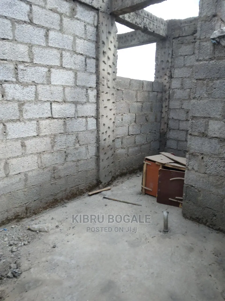6bdrm House in Ayat, Bole for sale