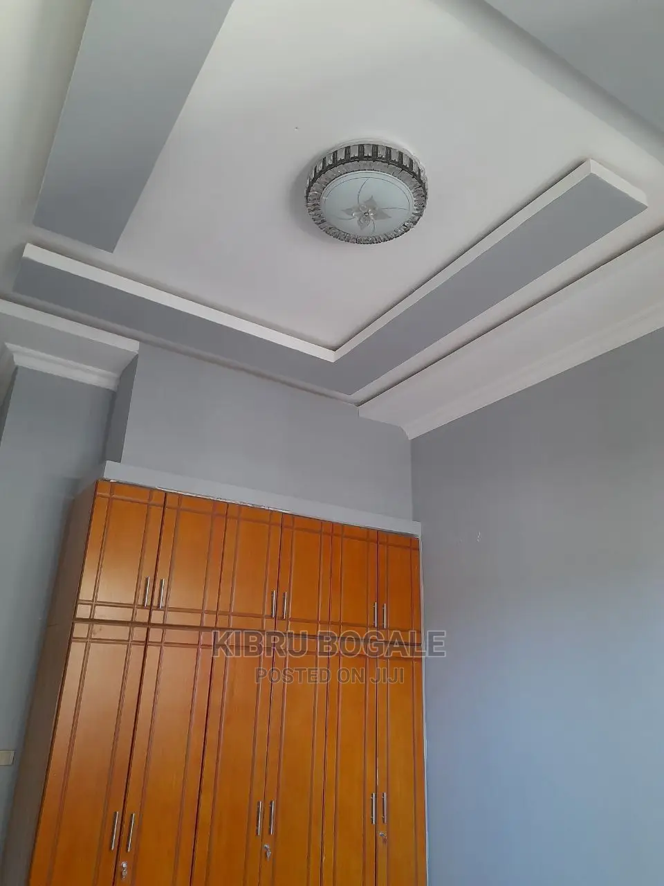 5bdrm Villa in Ayat, Bole for sale