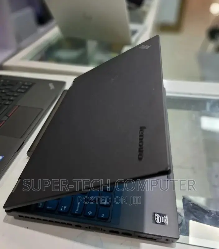 New Laptop Lenovo ThinkPad Yoga 8GB Intel Core I7 SSD 128GB