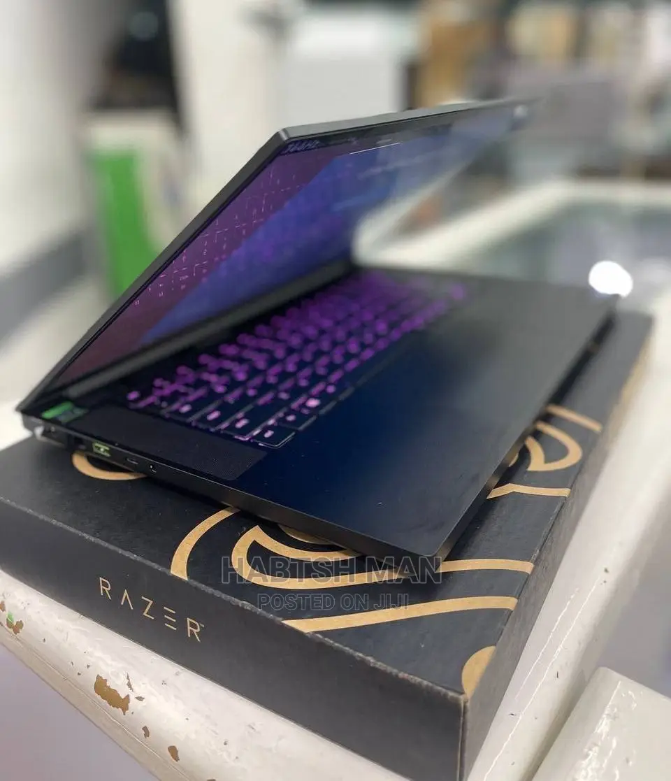New Laptop Razer Blade Pro 16GB Intel Core I7 SSD 1T