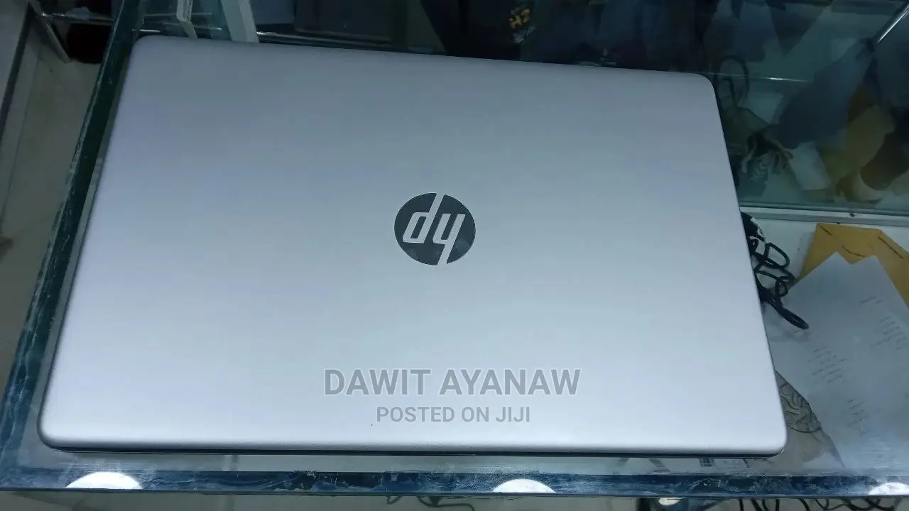 New Laptop HP Stream Notebook 8GB Intel Core I7 SSD 512GB