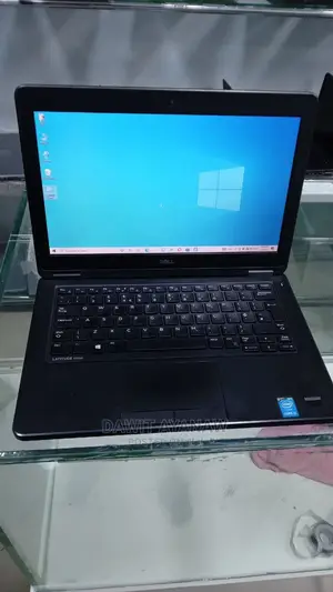 New Laptop Dell Latitude 12 E5250 4GB Intel Core I3 HDD 320GB