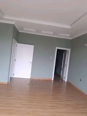 5bdrm House in Ayat, Bole for sale