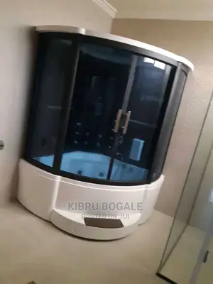 5bdrm House in Ayat, Bole for sale