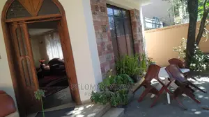 Furnished 5bdrm Townhouse / Terrace in አድስ አበባ, Bole for Rent