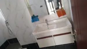 2bdrm Apartment in አድስ አበባ, Bole for Rent