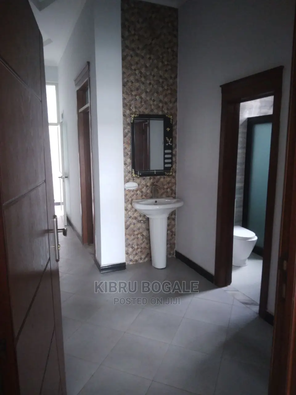 3bdrm Villa in Figa, Bole for sale