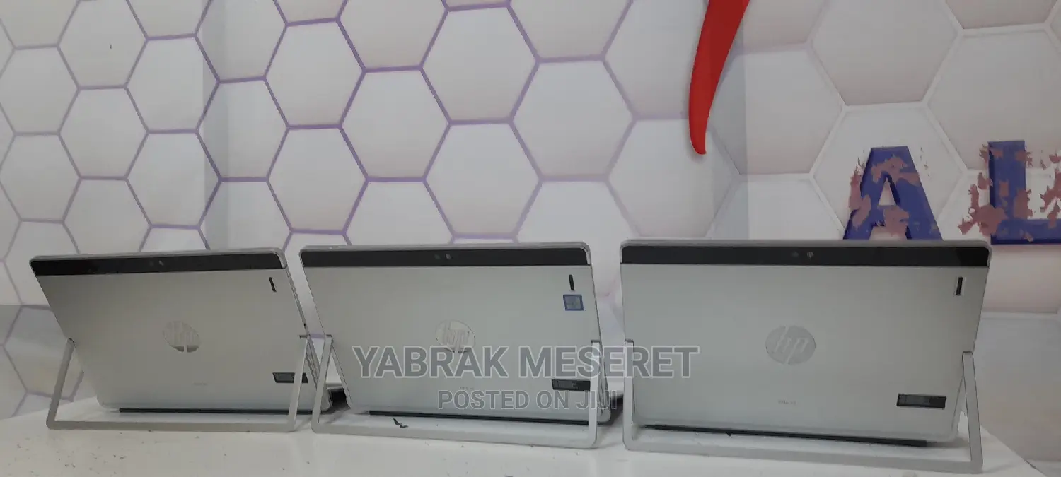 New Laptop HP 8GB SSD 256GB