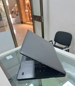 Photo - New Laptop Dell Latitude 5310 8GB Intel Core I5 HDD 500GB