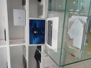 New Laptop Apple MacBook Air 2015 8GB Intel Core I5 SSD 128GB