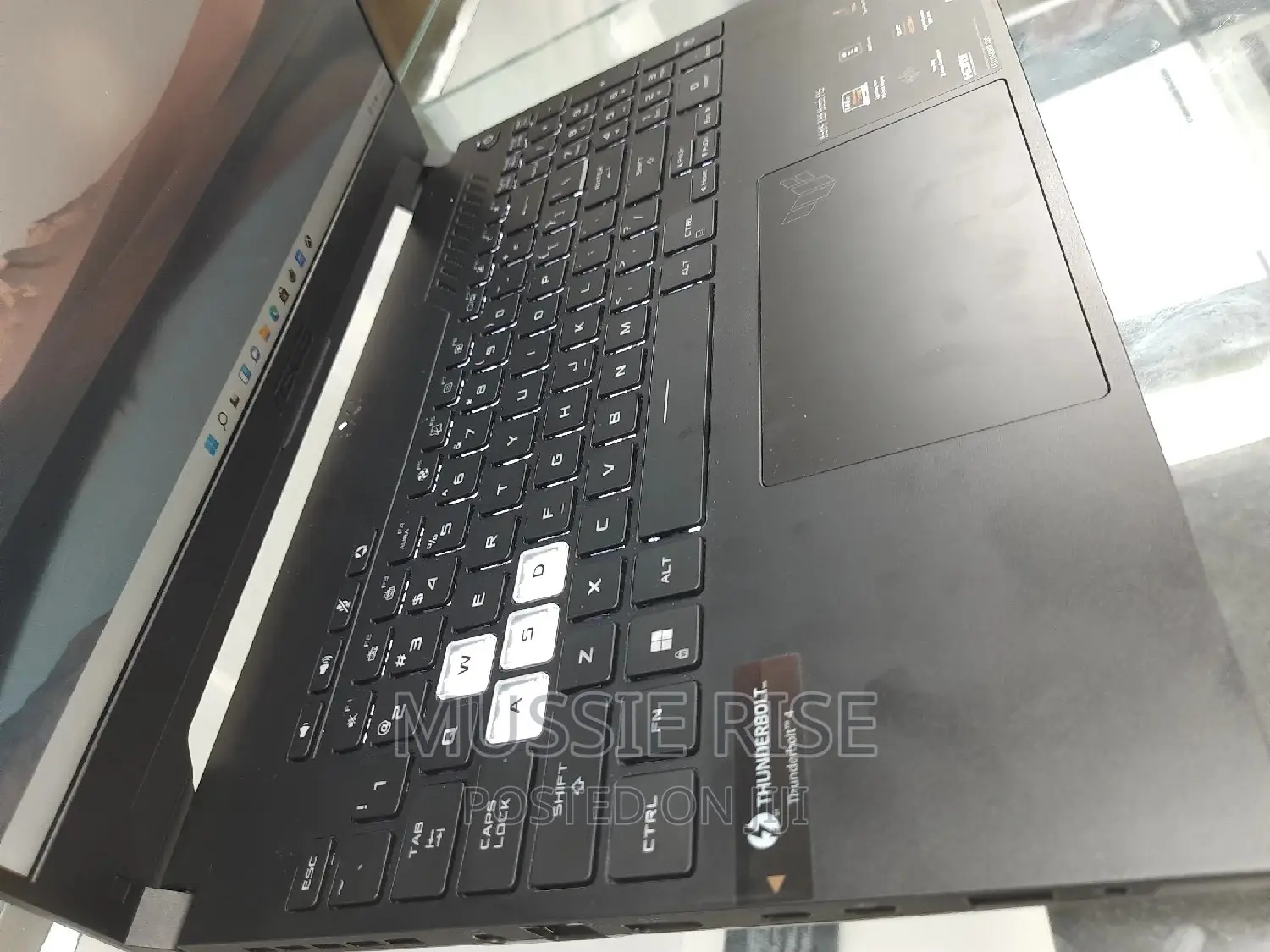 New Laptop Asus TUF Dash F15 16GB Intel Core I7 SSD 512GB