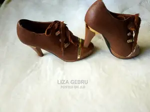 Photo - Women Shoes.Size 35