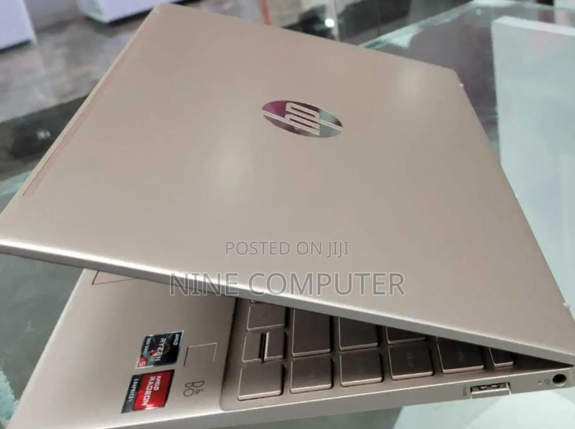 New Laptop HP Pavilion 15 6GB AMD Ryzen 5 HDD 16 GB
