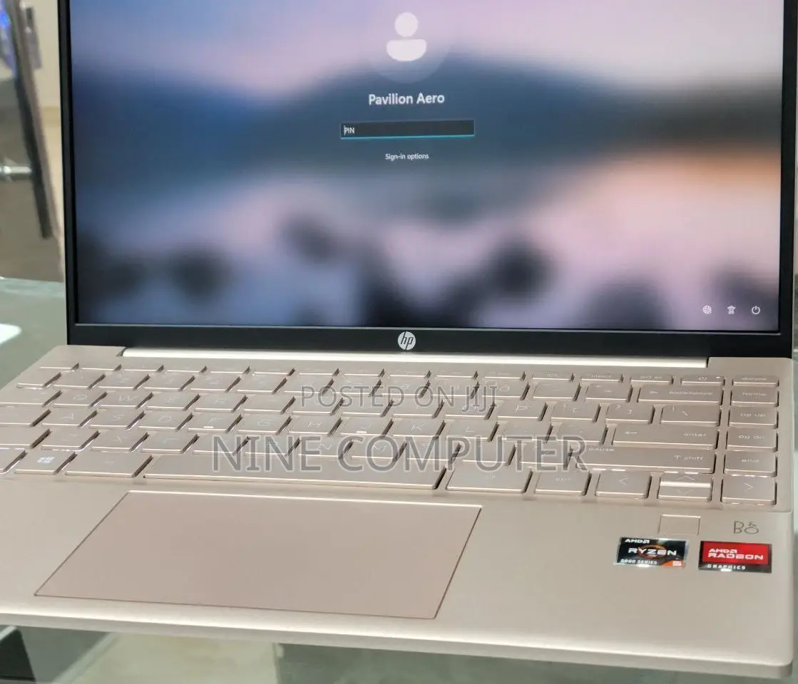 New Laptop HP Pavilion 15 6GB AMD Ryzen 5 HDD 16 GB