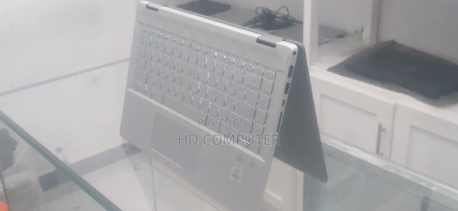 New Laptop HP Pavilion G7 8GB Intel Core I5 SSD 512GB