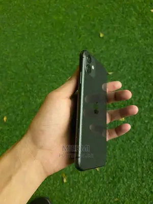 Apple iPhone 11 64 GB Black