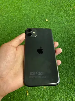 Apple iPhone 11 64 GB Black