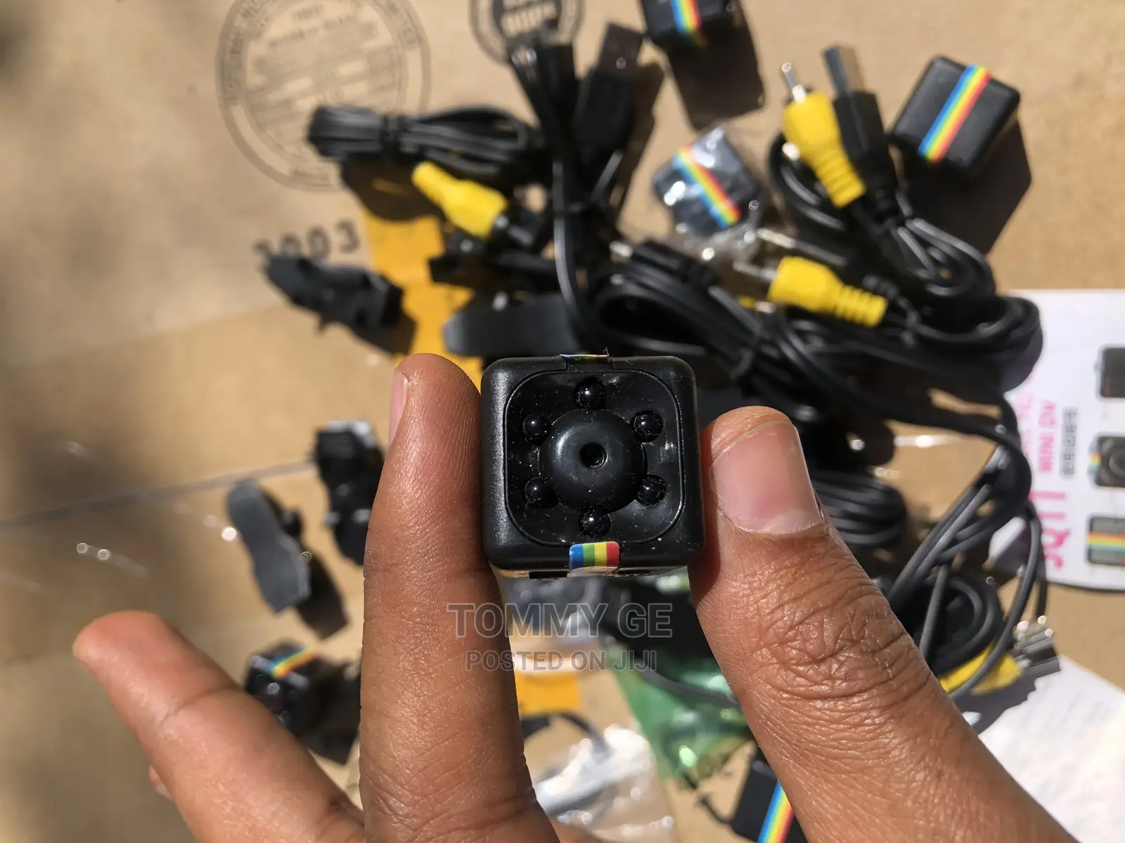 ለቤት፣ሱቅ፣ላስቸገረ ሌባ ፉቱን አነስተኛ መቆጣጠር የፈለጉትን ቦታ ወይም መደበቅ የሚችል የሚቆጣ