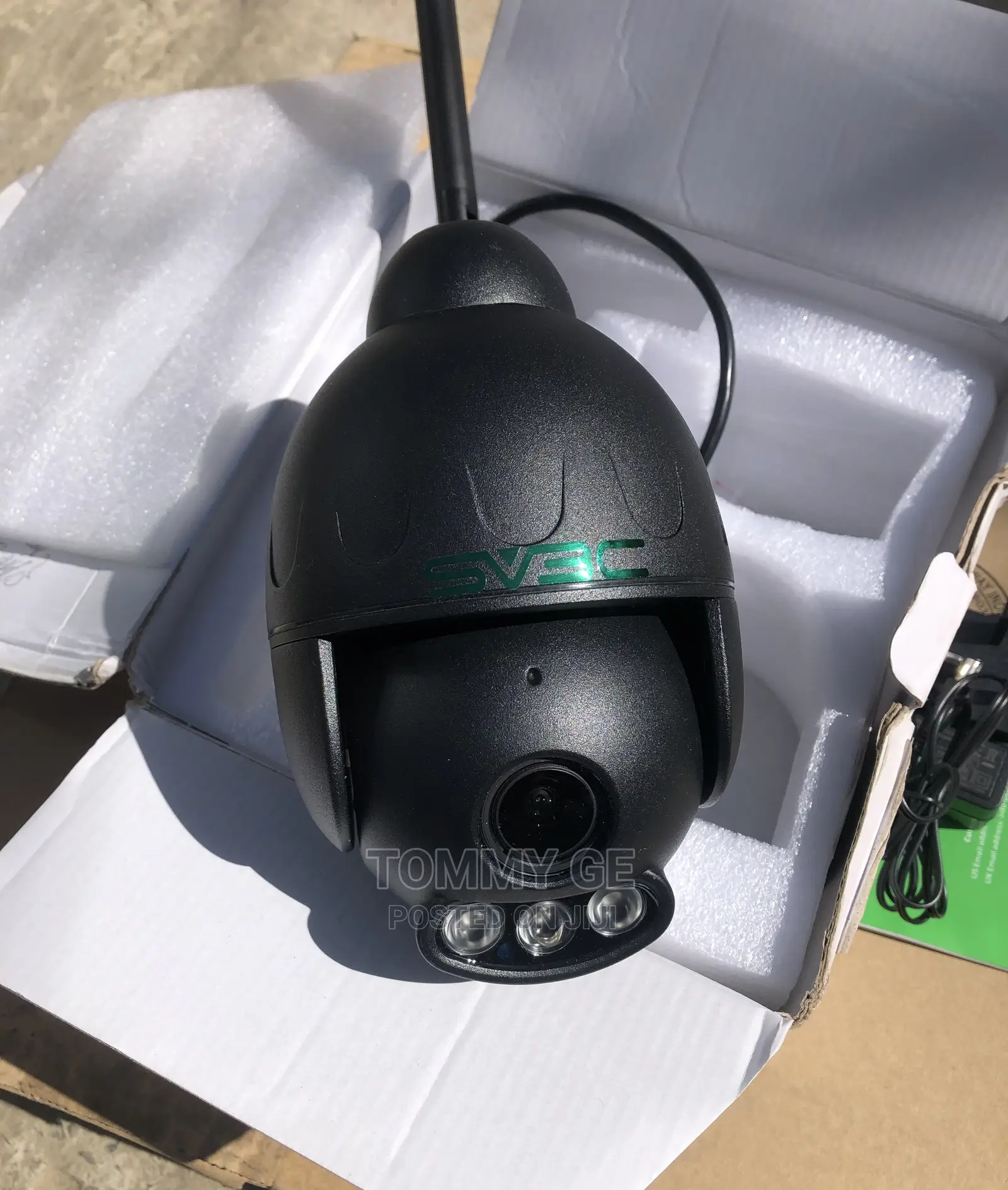 ለግቤ ወይም ለዉጪ እና ለጋራጅ ፣ ለመጋዘን የሚመከር ካሜራ ከስልክዎ_ጋር_ተገናኝቶ_ባሉበት