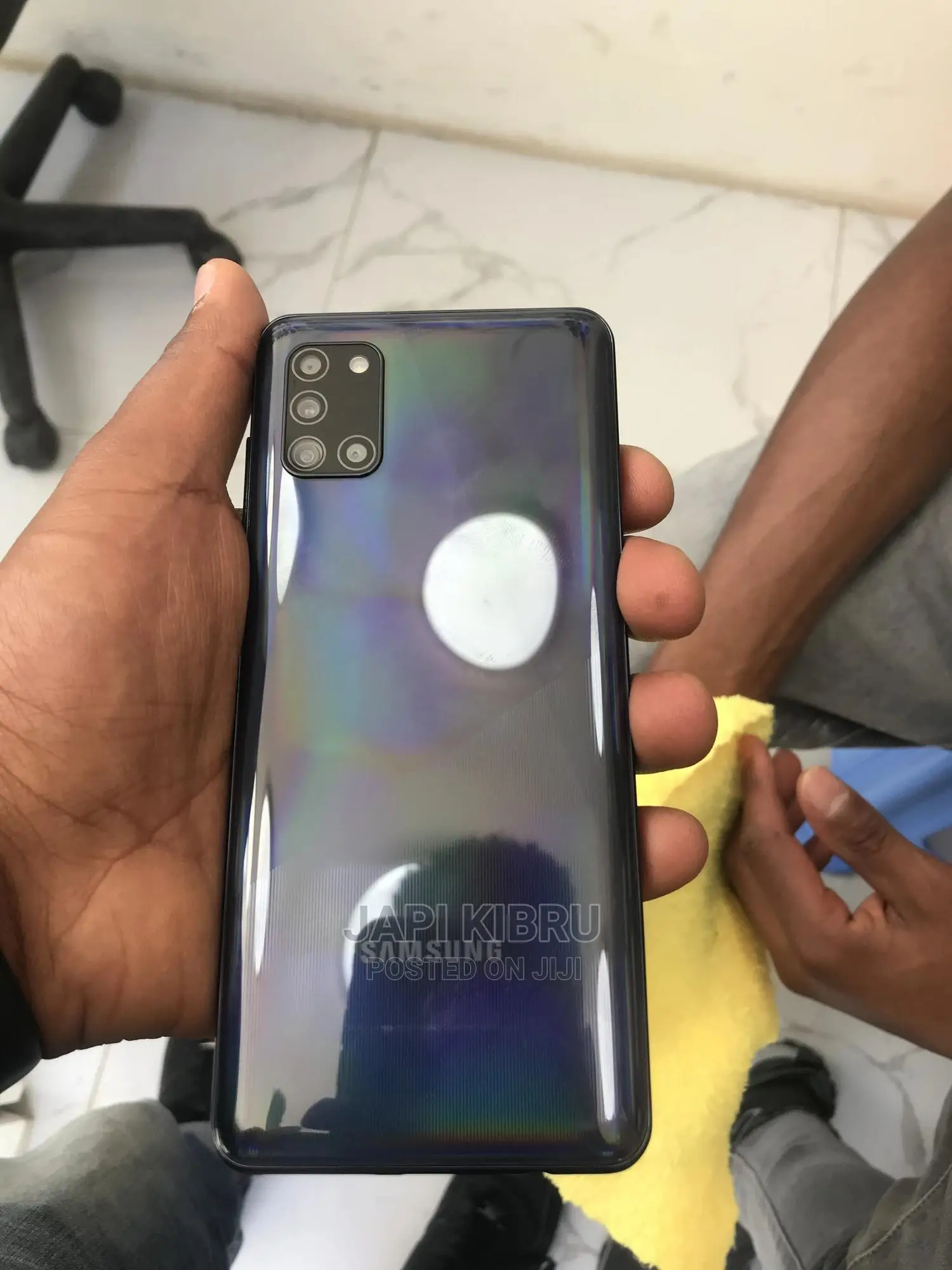 New Samsung Galaxy A71 5G 128 GB Black