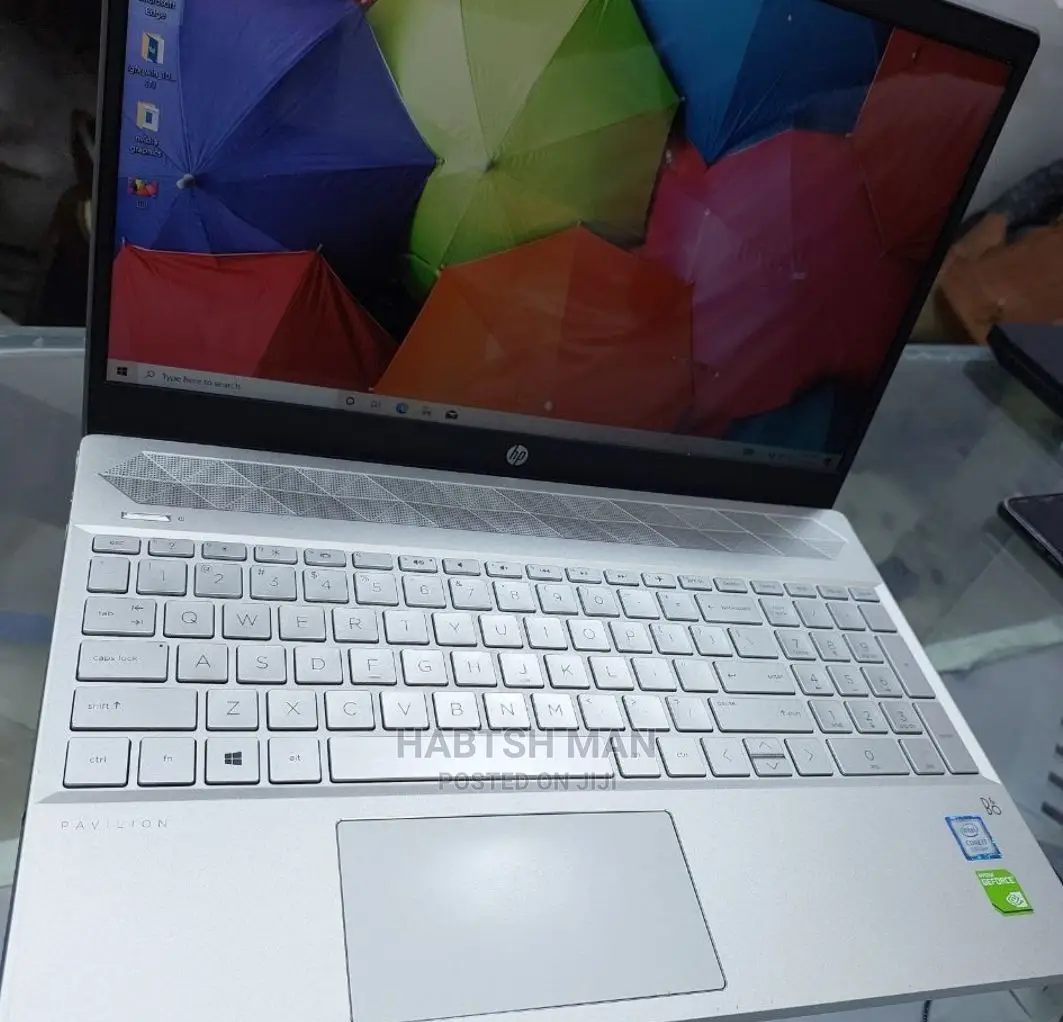 New Laptop HP 8GB Intel Core I7 SSD 512GB