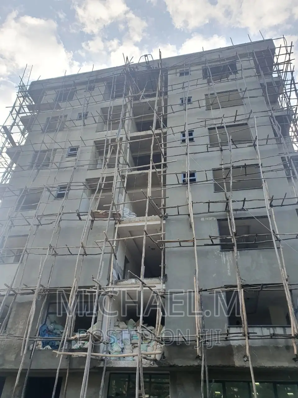 Furnished 2bdrm Apartment in Bf Real Estate, Gullele for Sale