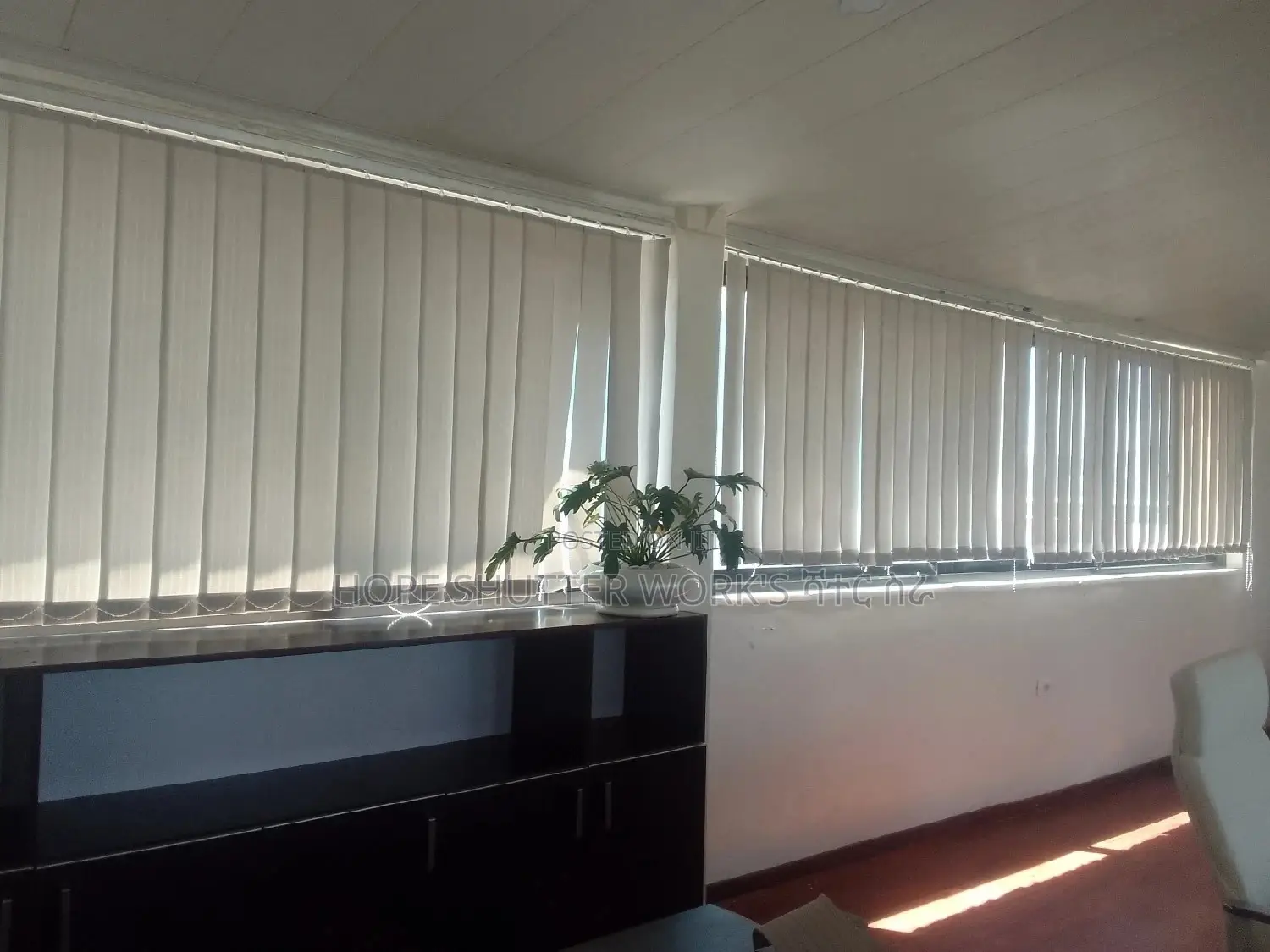 Vertical Blind ሻተር