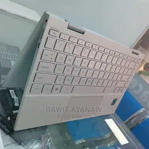 New Laptop HP Envy X360 8GB Intel Core I7 SSD 512GB