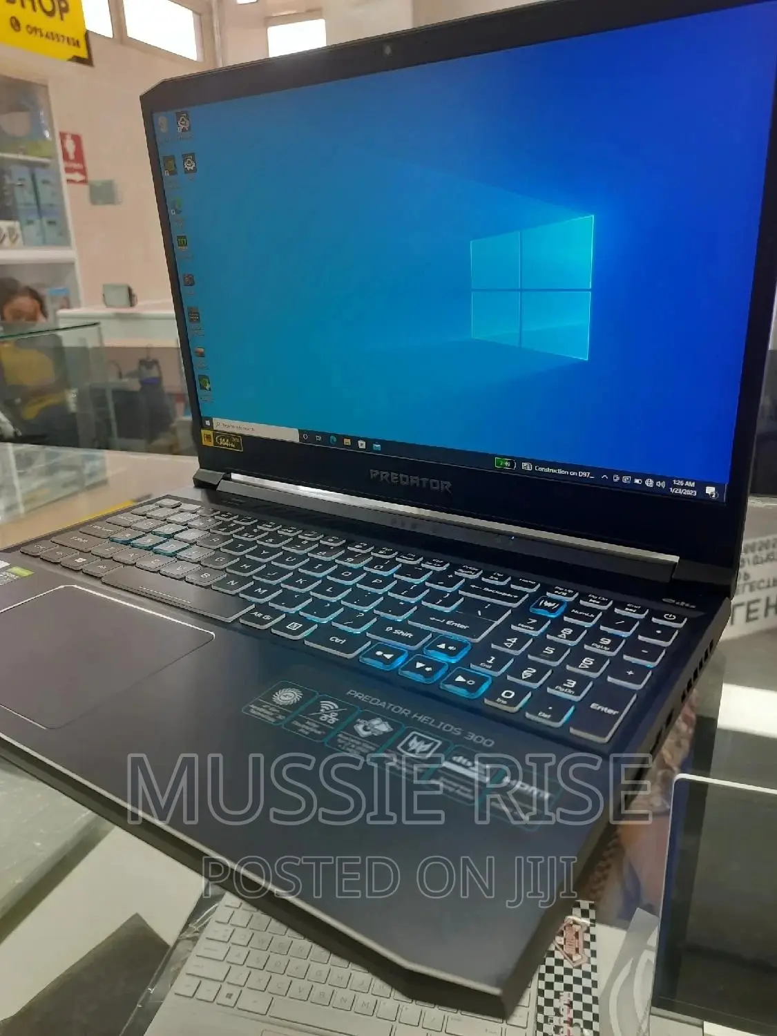 New Laptop Acer Predator Helios 300 16GB Nvidia SSD 512GB