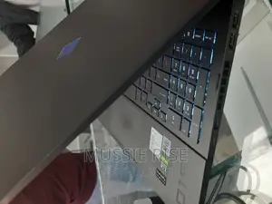 New Laptop HP Omen 15 16GB Intel Core i7 SSD 1T