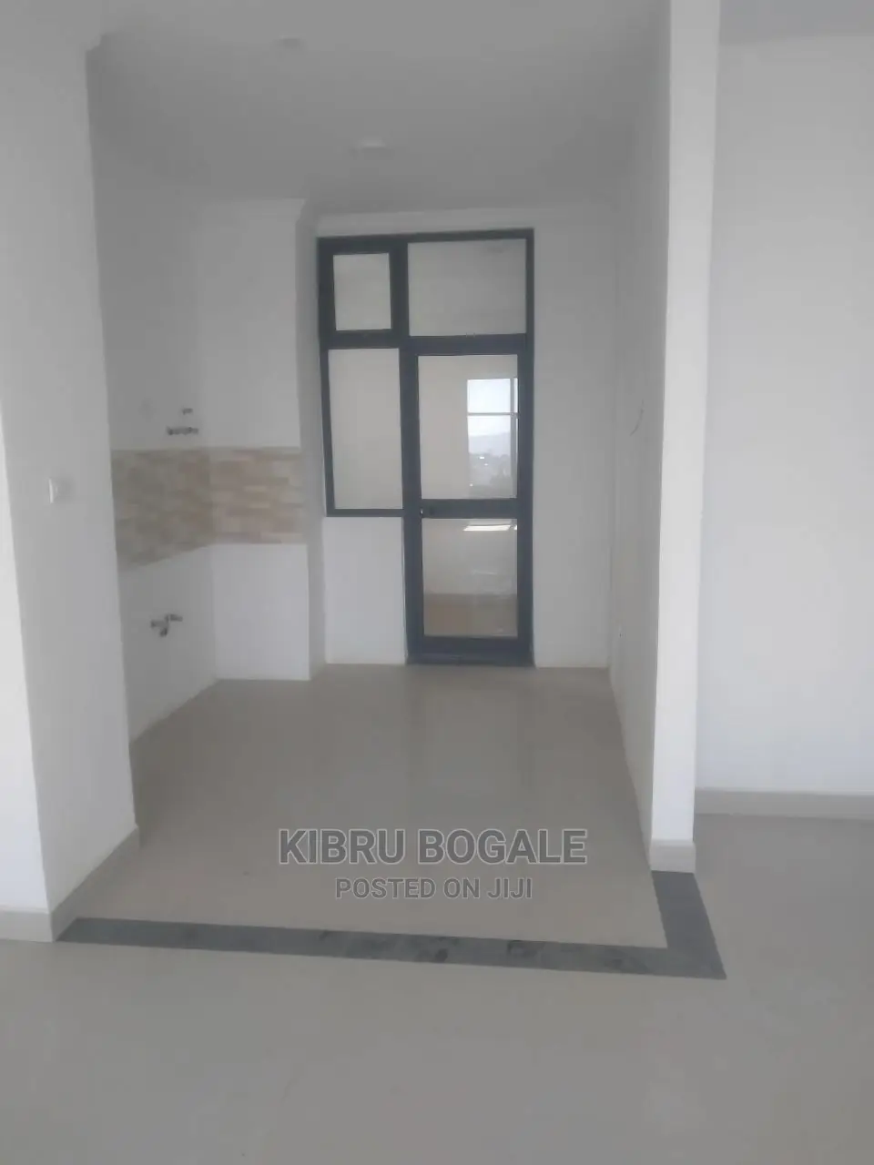 3bdrm Apartment in Figa, Bole for sale