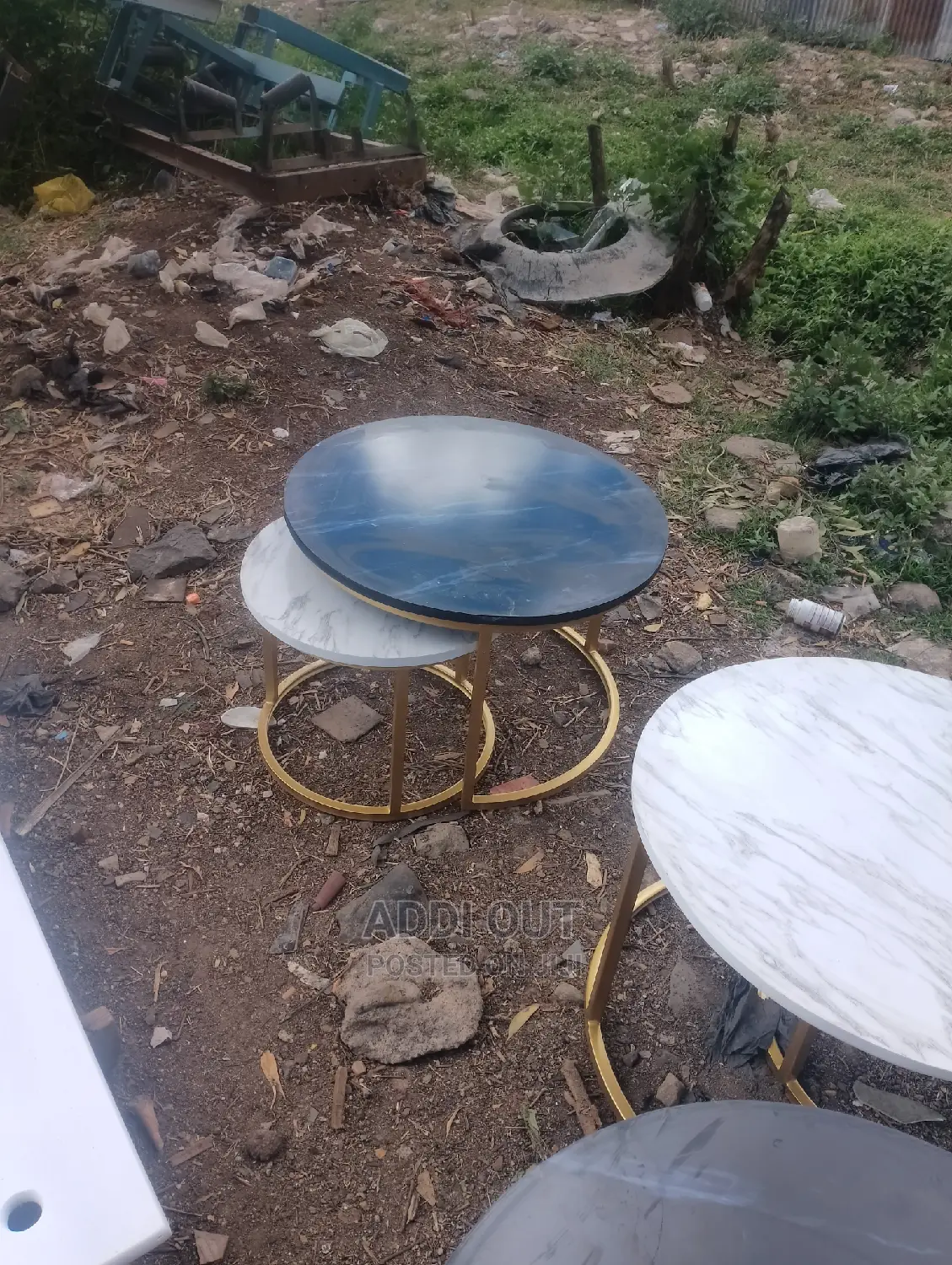 Tables /ጠረጴዛዎች