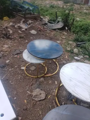 Tables /ጠረጴዛዎች