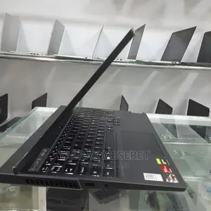 New Laptop Lenovo Legion 5 16GB AMD Ryzen 5 SSD 512GB