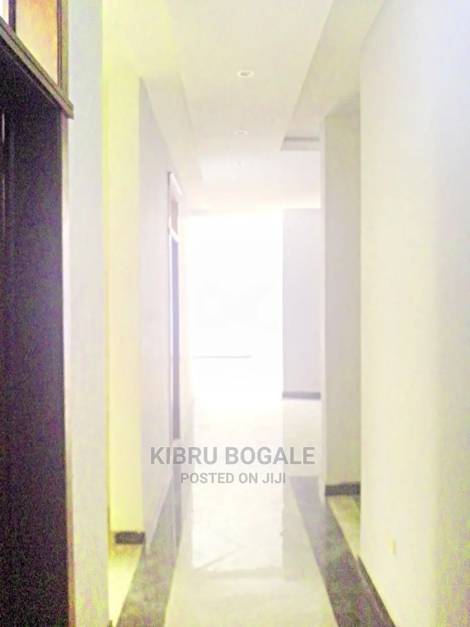 4bdrm Apartment in Ayat, Bole for Sale