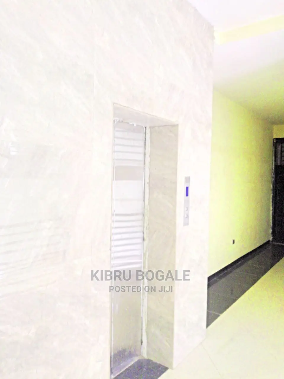 4bdrm Apartment in Ayat, Bole for Sale