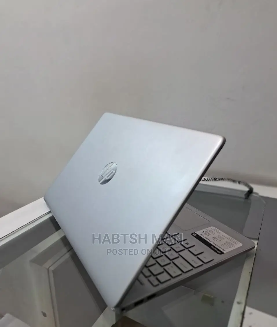 New Laptop HP Stream Notebook 8GB AMD Ryzen 5 SSD 512GB